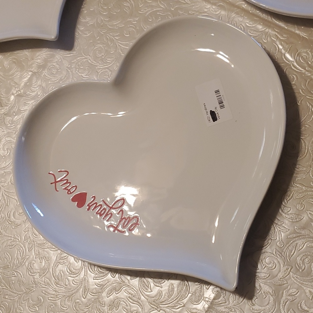 1 piece of heart shape plate